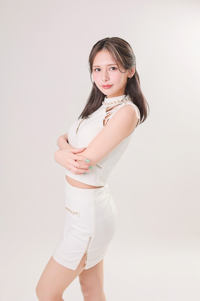 音羽 ゆらんプロフィール写真2